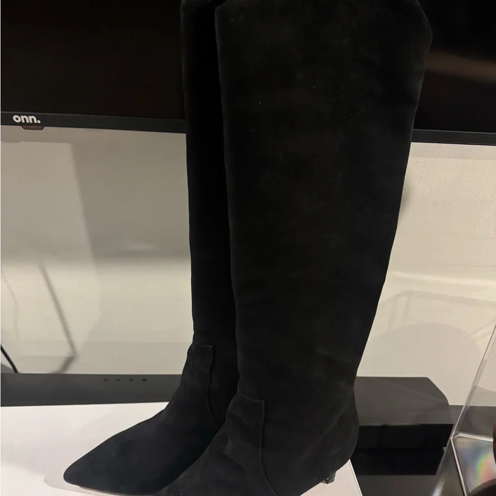 Nine West Black Heeled Boots - Picture 2 of 7